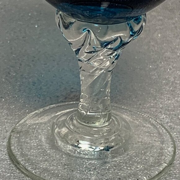 SET OF 4 AQUA BLUE TURQUOISE APERITIF CORDIAL STEMMED GLASSES - Picture 4 of 5